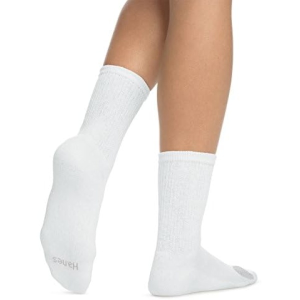 Hanes womens Plush Comfort Toe Seem Crew Sock 6-pack